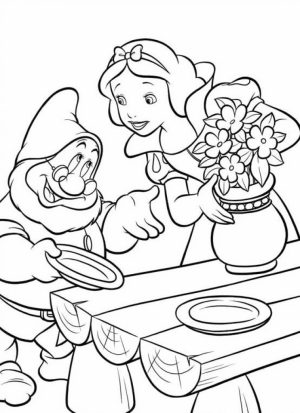 Snow White Coloring Pages for Girls   agdr1